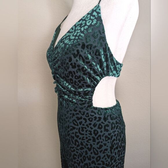 Miss Avenue Green Velvet Burnout leopard animal backless Cutout jumpsuit M - Picture 7 of 10
